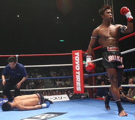 Superbe prestation Souwer au K-1 World Max Champions Challenge