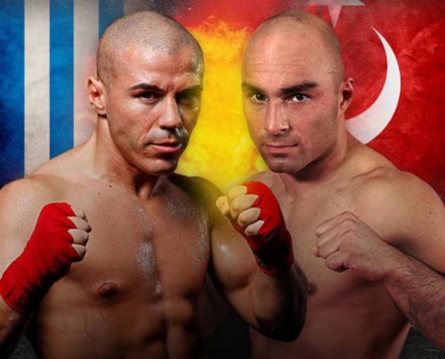 Vidéo Mike ZAMBIDIS impose au SUPERKOMBAT VIP EDITION