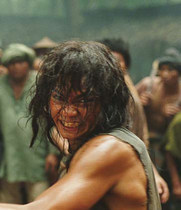 ONG-BAK NAISSANCE DRAGON décembre 2009 DVD et Blu-Ray