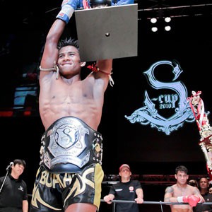 Buakaw relance
