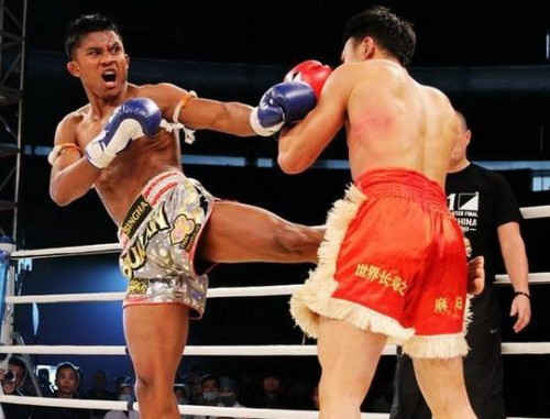 K1 WORLD MAX BUAKAW et Shane CAMPBELL qualifiés pour demi-finales