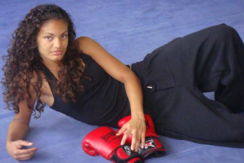 Anissa MEKSEN nouvelle pépite muaythai