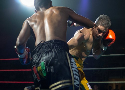 EZBIRI et PEYNAUD vainqueurs à Réunion