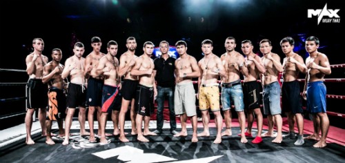 Kamel MEZATNI et Raphael BOHIC inclinent au Max Muay Thai