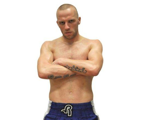 Damien OZENNE a message