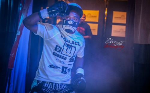 Alexy WALLACE sous masque plusieurs facettes Interview