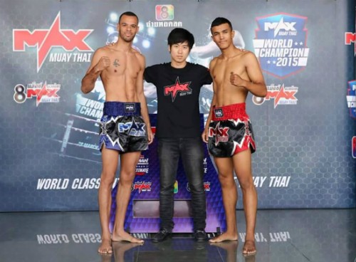 James BENAL incline au MAX MUAY THAI