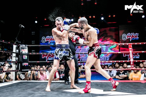 Jamal WAHIB arrête 1/2 finale au MAX MUAY THAI