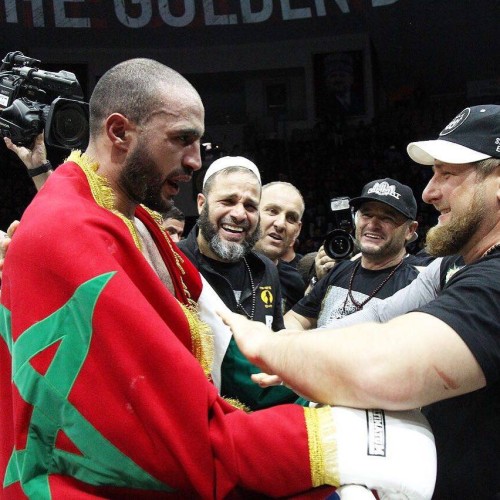 knock down pour Badr HARI vs Ismael LONDT