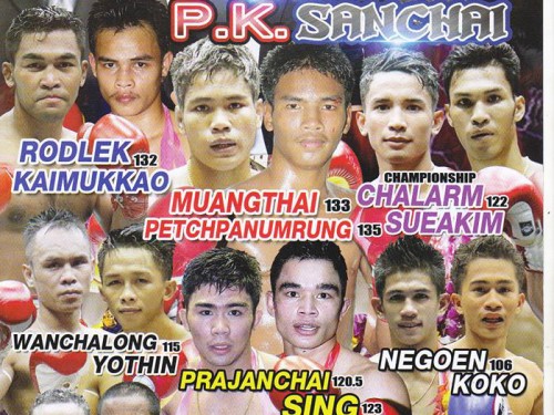 Vidéo MUANGTHAI gagne par KO au Lumpinee