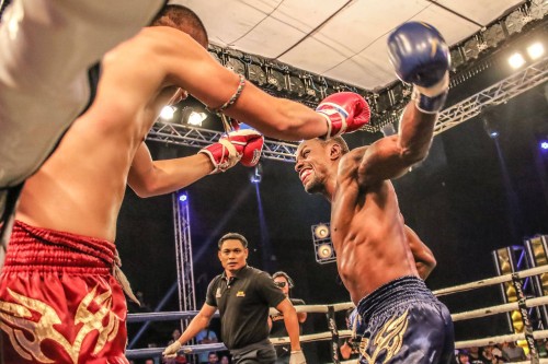 Vidéo Alka ATEWA et Sliman ZEGNOUN battus au SUPER MUAYTHAI