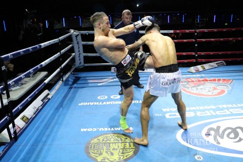 DUPHIL et ANGERVILLE battus Angleterre
