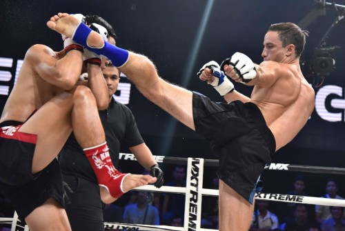 Vidéo Arthur MEYER et YODPAYAK gagnent par KO au MUAY XTREME