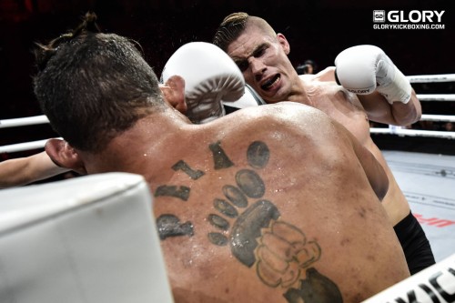 GLORY 46 CHINA VERHOEVEN gagne par TKO MARCUS perd sa ceinture