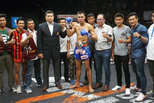 PET-UBON récupère ceinture Raja Fabio PINCA