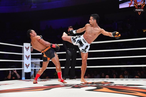 Vidéo SAENCHAI bat Azize HLALI au Liban
