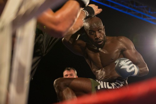 Djibril EHOUO vainqueur à NUIT L UPPERCUT