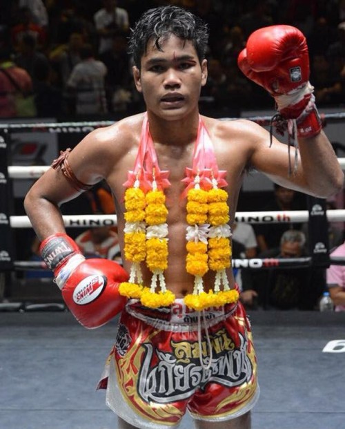 Vidéo MUANGTHAI vainqueur au Lumpini