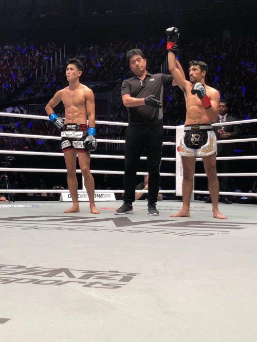 Vidéo Hakim HAMECH gagne par KO au ONE CHAMPIONSHIP