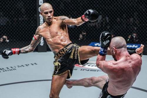 Samy SANA surclasse ASKEROV et atteint finale ONE