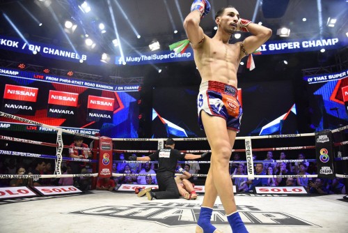 Vidéo 4eme victoire par KO d affilée pour Karim BENALIA